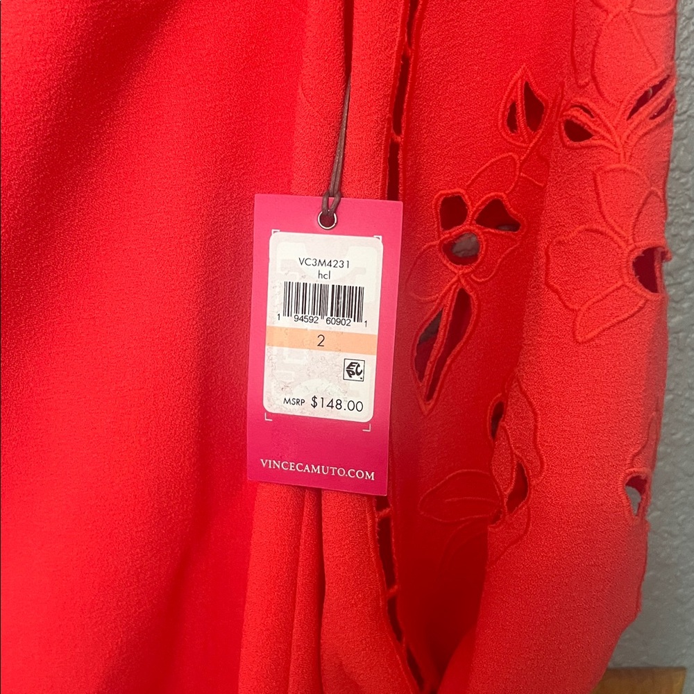 NWT Vince Camuto coral/red Eyelet Sleeve Shift Dress Puff Sleeve Mini ~ Size 2 - Picture 5 of 10